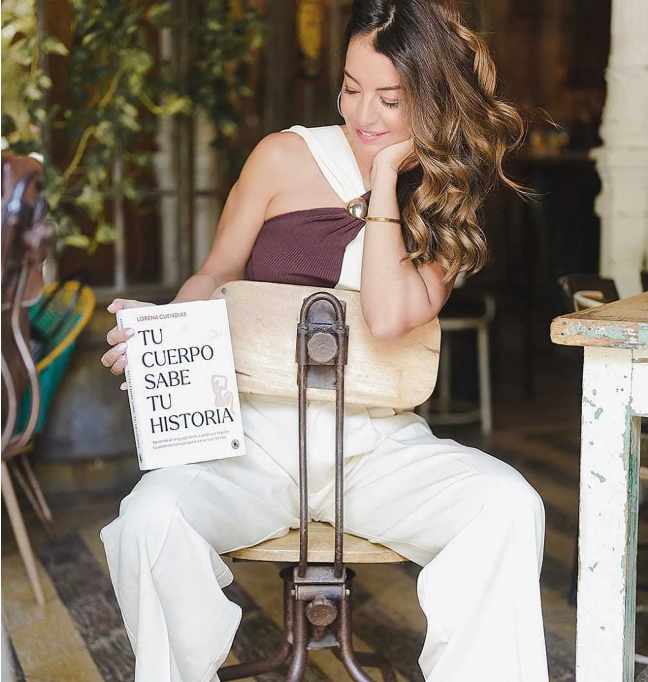 Se ha instalado la idea de que descansar es apagarse en el sofá mientras vemos Netflix o deslizamos el dedo por el teléfono.