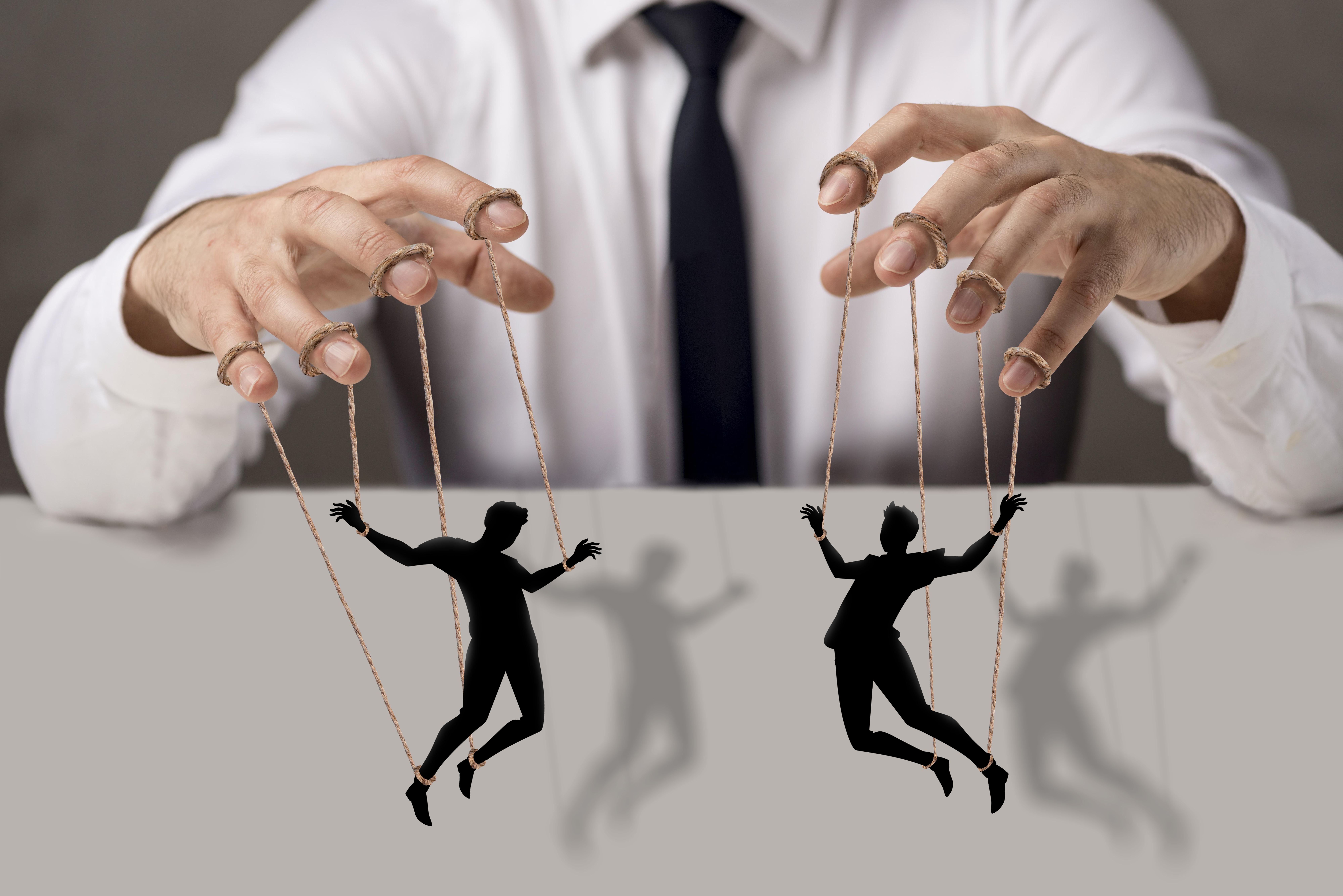 La dictadura de la urgencia: Cómo identificar y neutralizar la manipulación emocional sutil